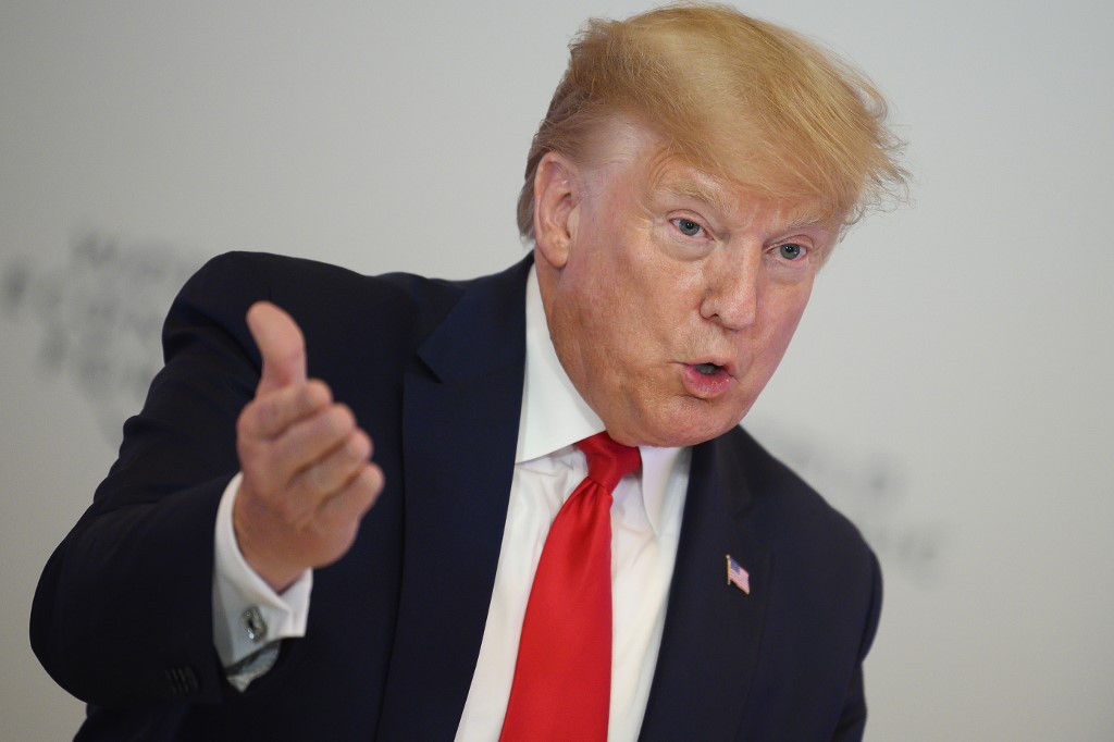 US President Donald Trump speaks during the Global Chief Executive Officers dinner at the World Economic Forum in Davos, Switzerland, on January 21, 2020. (Jim Watson / AFP)