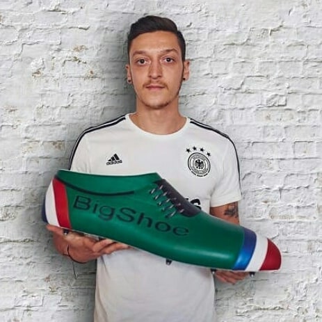 Arsenal midfielder Mesut Özil is well known for his charitable work.