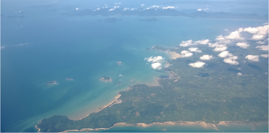 Besides oil palm, the concessions have rubber, forest, shrub, bare land and water bodies occupying the land. For instance, oil palm occupies as little as 6 percent of the concessions in Myeik district, pictured. (Go-Myanmar.com via Wikimedia Commons)