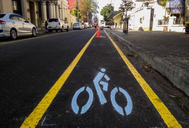 The stretch for cyclists and trishaws on lower Seikkantha Street. (Yangon Heritage Trust)